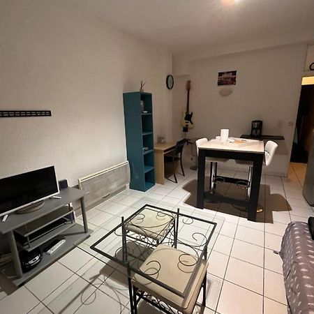 Appartement T2 Au Port De Canet-En-Roussillon - Proche De La Plage Et De L'Aquarium Oniria Exterior photo